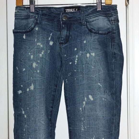 Thrill bleached cuffed jean capris  Sz 9 - Picture 3 of 7